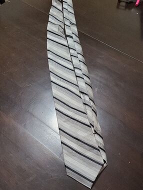 Calvin Klein Gray and Black Diagonal Stripe Silk Tie